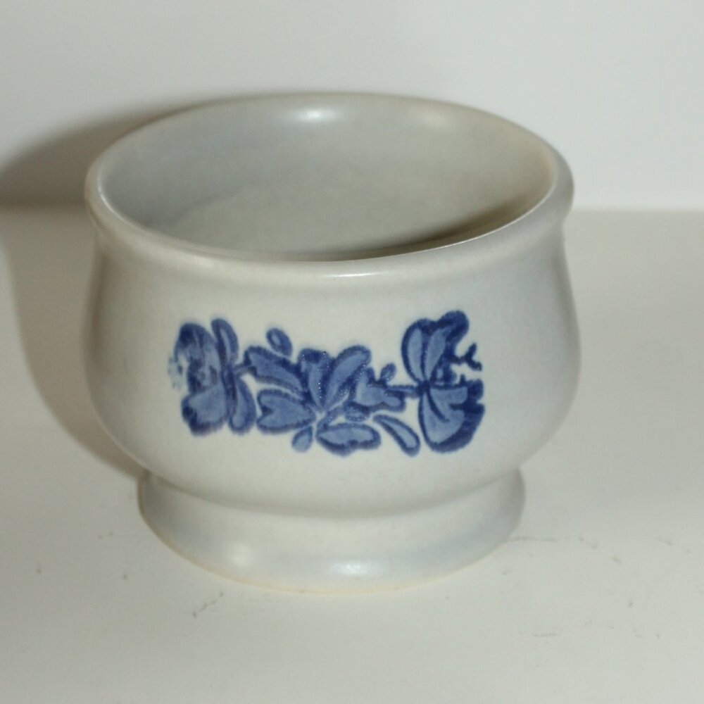 Pfaltzgraff Yorktowne Sugar Bowl No Lid 3"